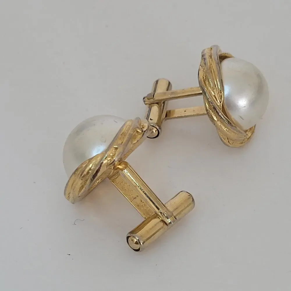 Unbranded Cufflinks‎ Gold Large Faux Pearl Tone Logo Round Vintage Retro